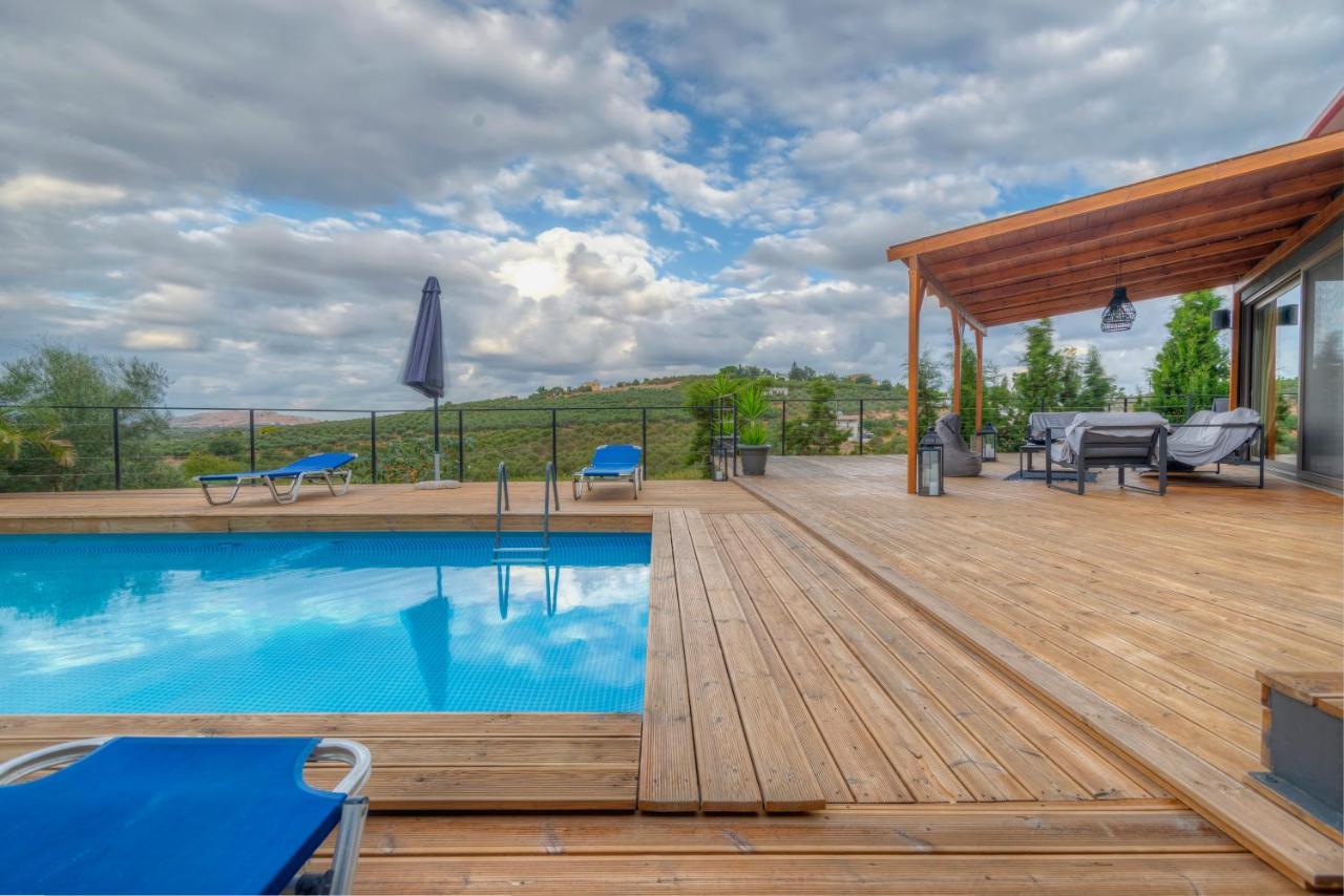 Private Pool Villa Ggki Skepasti Kültér fotó