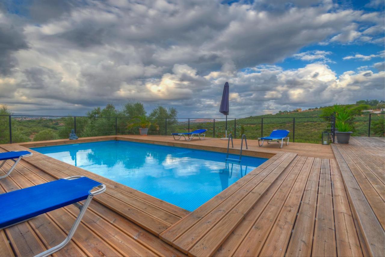 Private Pool Villa Ggki Skepasti Kültér fotó