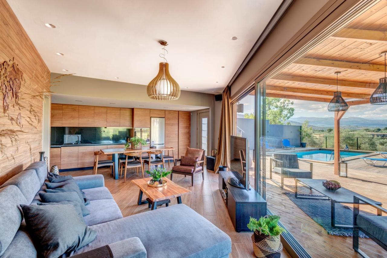 Private Pool Villa Ggki Skepasti Kültér fotó