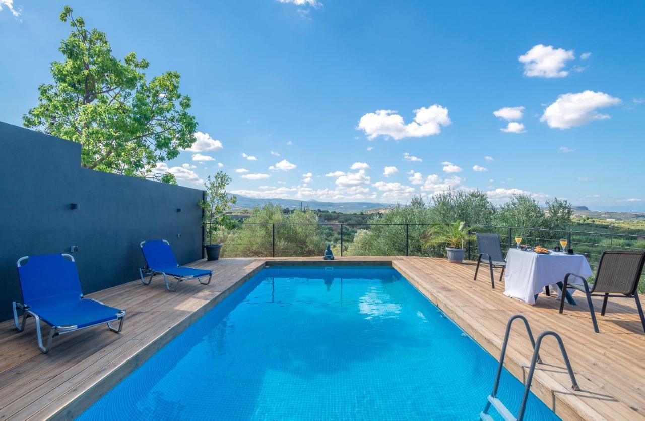 Private Pool Villa Ggki Skepasti Kültér fotó