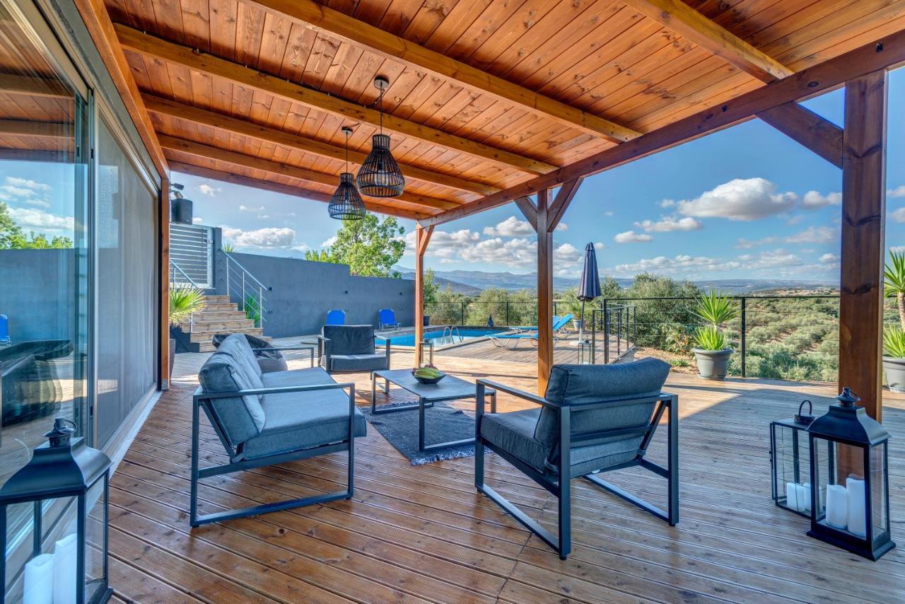 Private Pool Villa Ggki Skepasti Kültér fotó